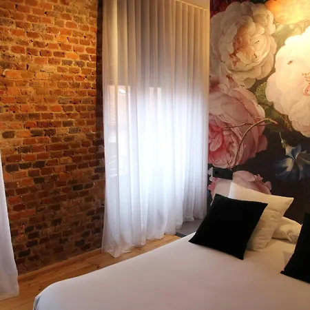 Guest house 13