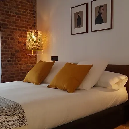 13 Guest house Leon