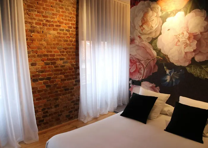 בית הארחה 13