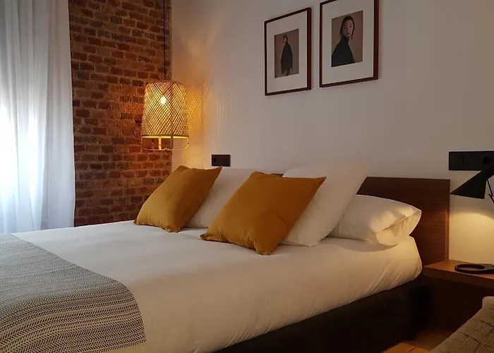 13 Vendégház León