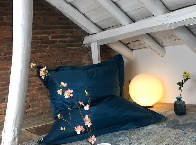 13 בית הארחה